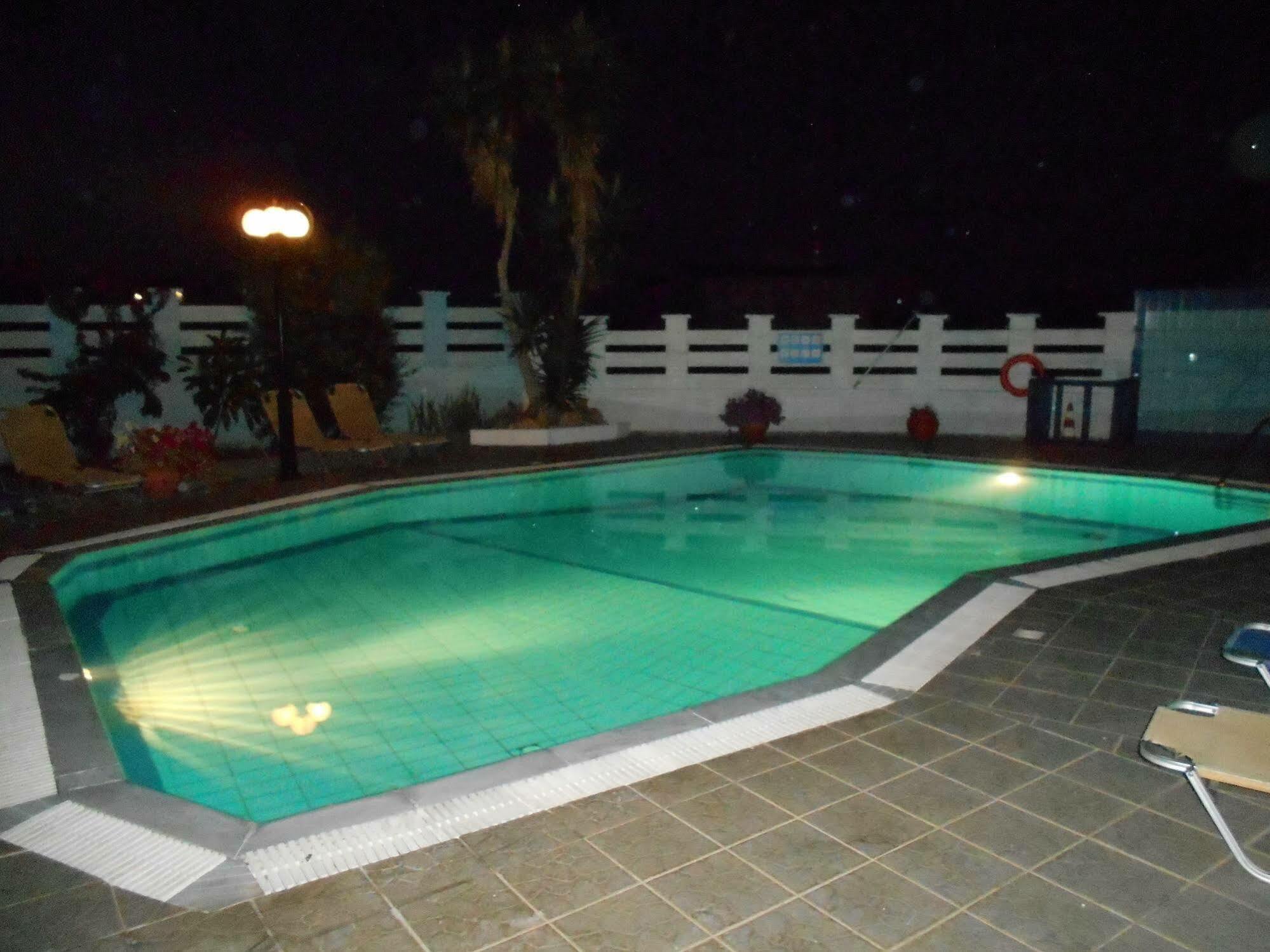 Summer Dreams Малиа Экстерьер фото